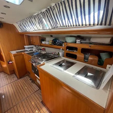 Velero Beneteau Gybsea 50